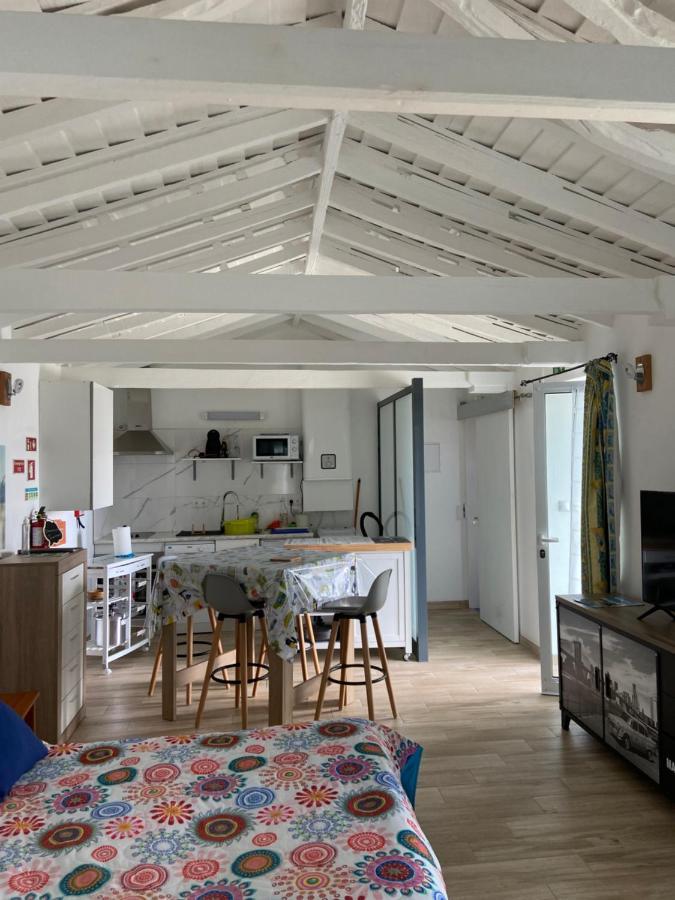 Moradia Terra Cha Sea View 1 To 4 Pers Βίλα Lomba  Εξωτερικό φωτογραφία