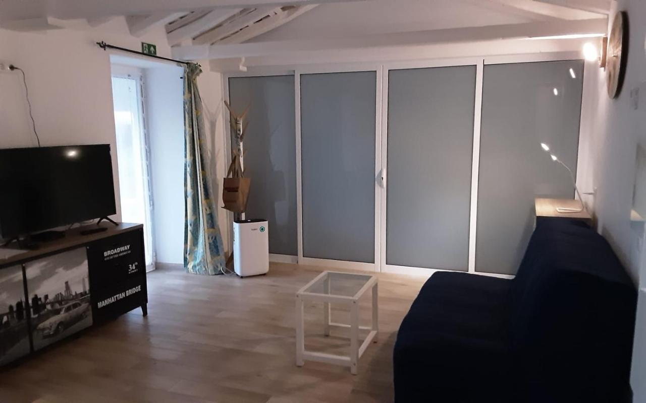 Moradia Terra Cha Sea View 1 To 4 Pers Βίλα Lomba  Εξωτερικό φωτογραφία